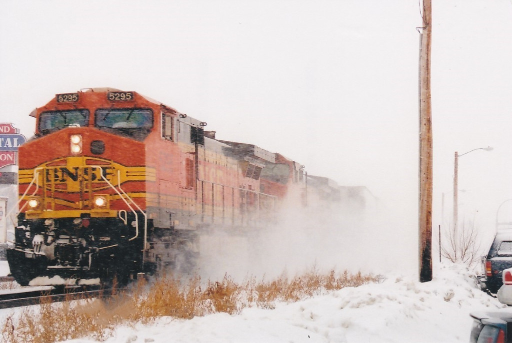 BNSF 5295 West